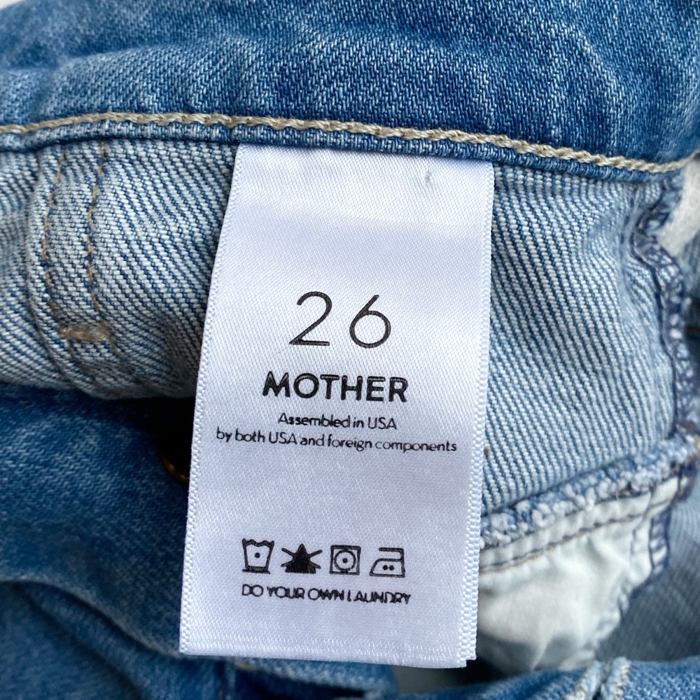 MOTHER Swooner Roller Yoke Crop Flare Jean - Picture 8 of 11